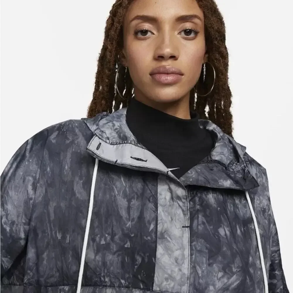 Nike Oversized Woven Wave Jacket Womens Size XS